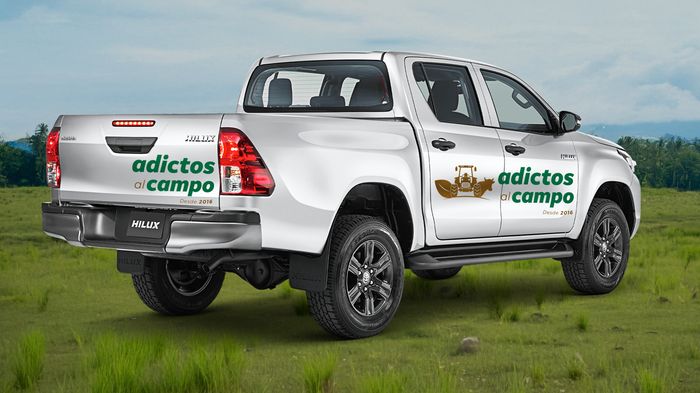 Adictos al Campo — Vehículo de marca